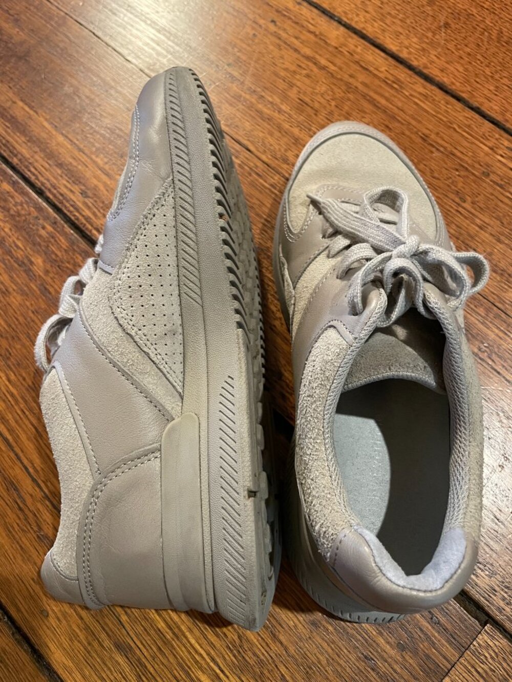 Everlane The Trainer Sneakers - Picture 3 of 9